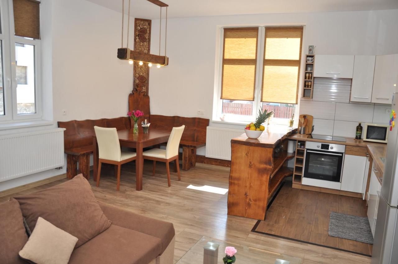 Mw Apartman Appartamento Liptovský Mikuláš Esterno foto